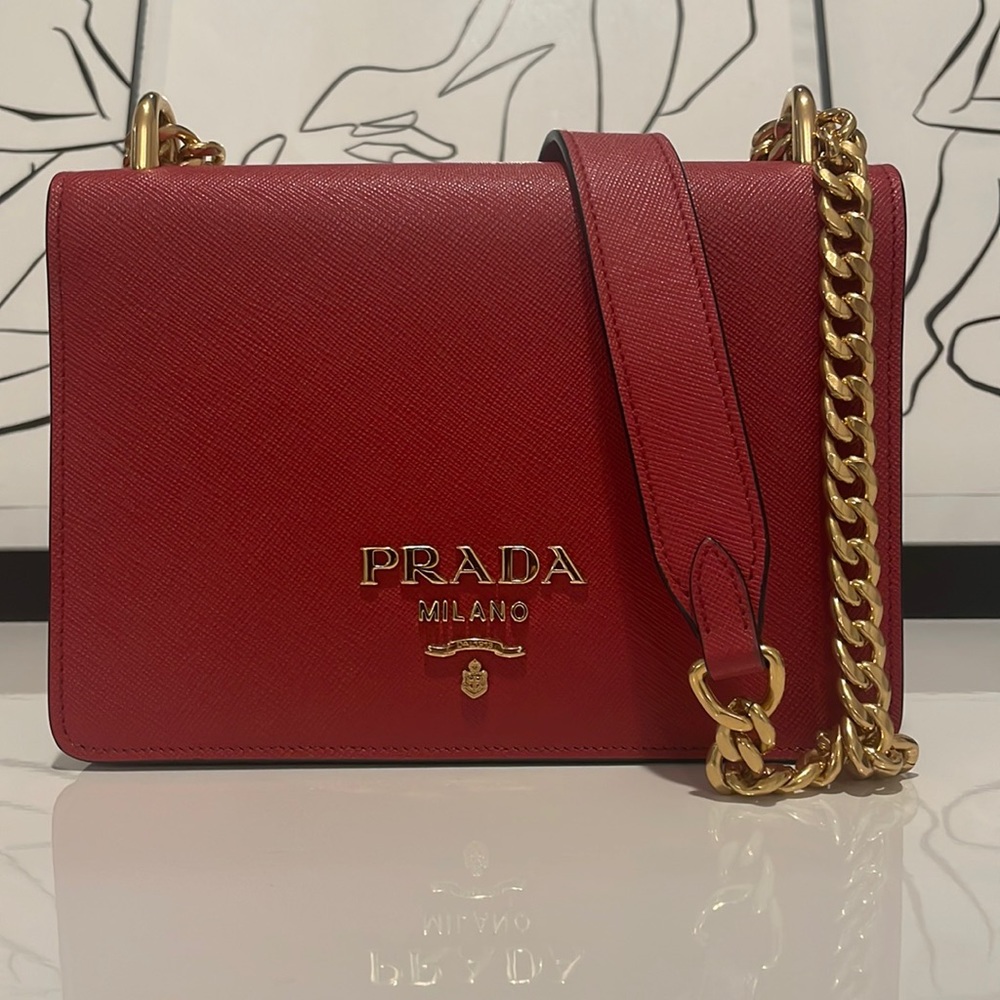 Red Prada bag perfect condition ♥️
